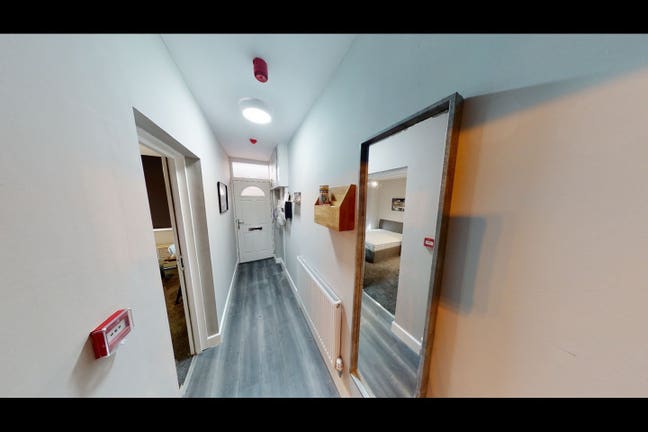 Room in a Shared House, New Cross Street, M5 Main Photo