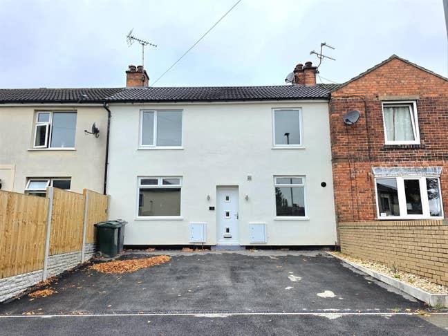 Beautifully presented six-bedroom HMO  Main Photo
