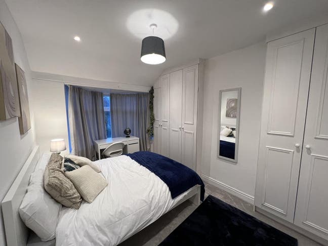 5C:Lovely Premium Room In Vibrant Central Location Main Photo