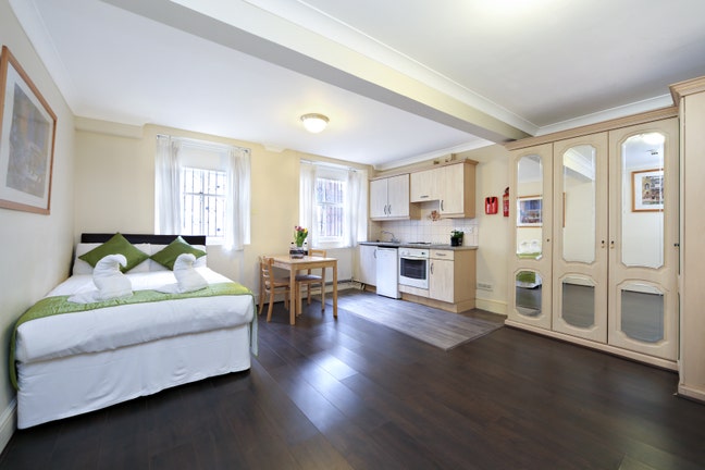  Bedsit in Marylebone – Main Photo