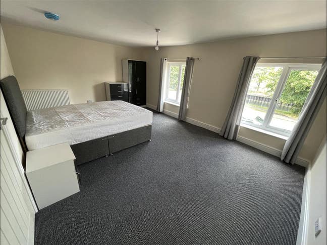 Fully Furnished Single Room – £110 per week Main Photo
