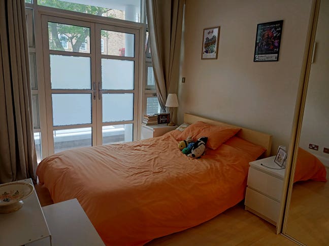 2 bedroom flat near Kew Bridge Station Main Photo