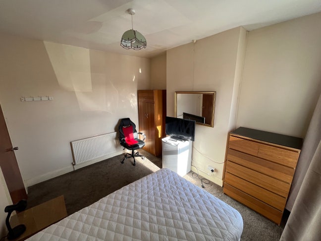 Room rent Bridgend town centre  Main Photo