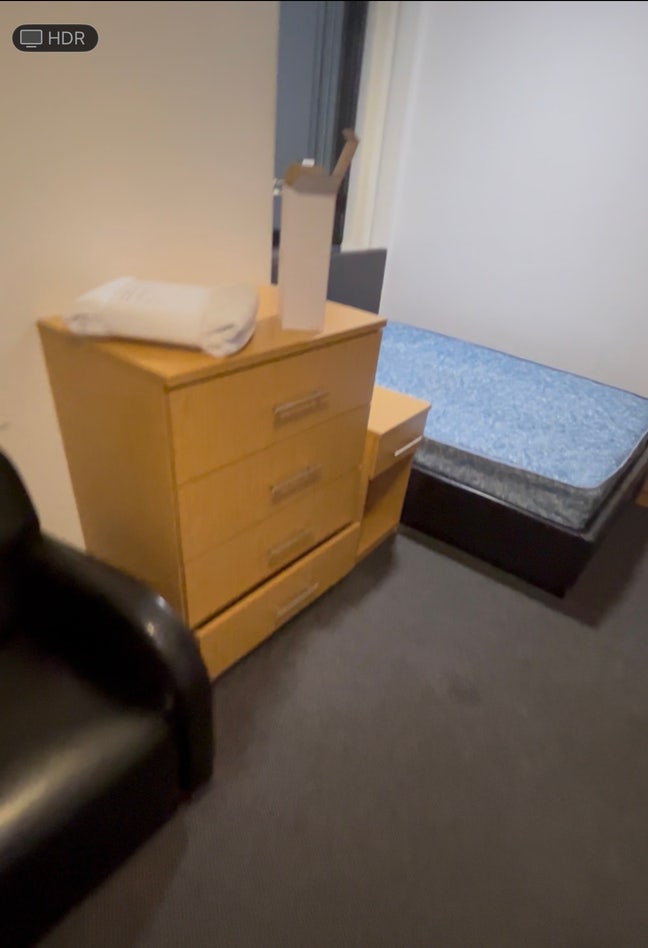 Classic smaller studio at St marks court Leeds Main Photo