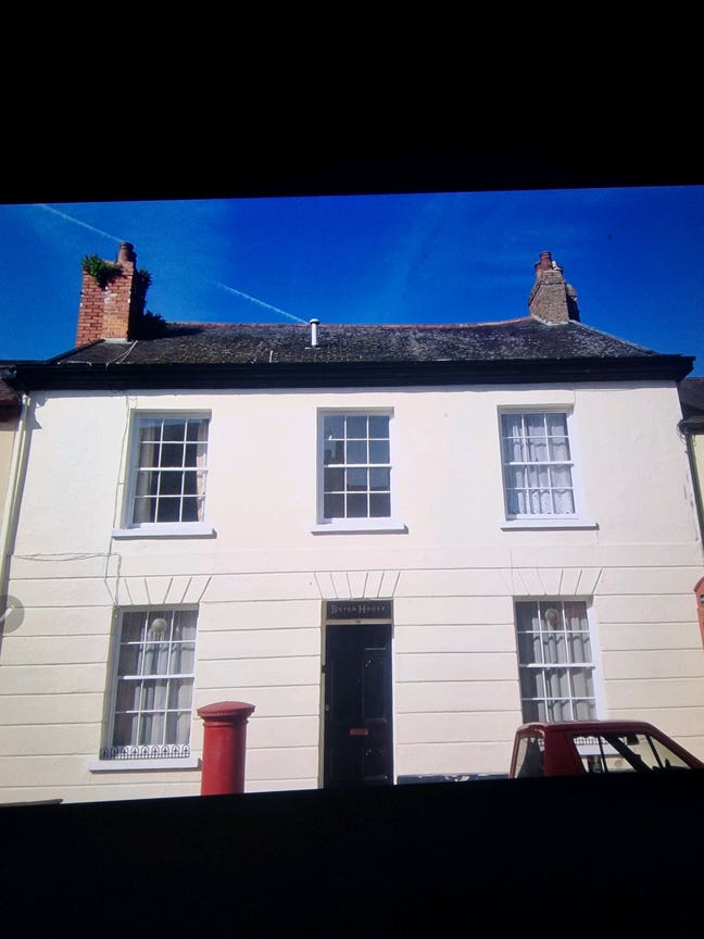 Pilton Street Sough After Location Main Photo