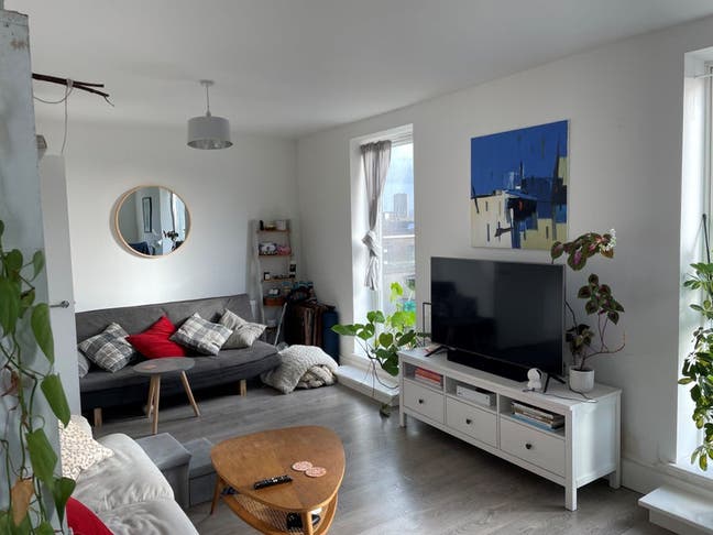 Double Room | Private Bathroom + Private Balcony Main Photo