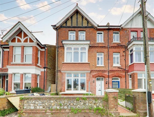 Double Room with EN-SUITE in Worthing Town Main Photo