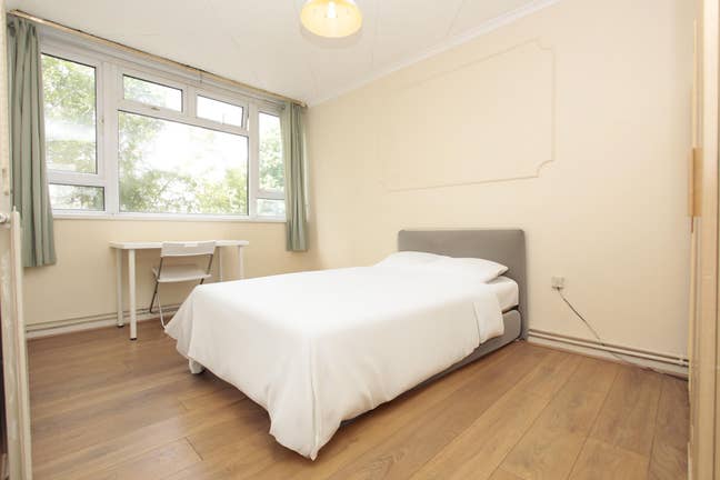 Canary Wharf Retreat – 2 Cosy Rooms by Elizabeth Main Photo