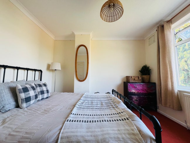Double Room in Brislington - Flexible Stay Main Photo