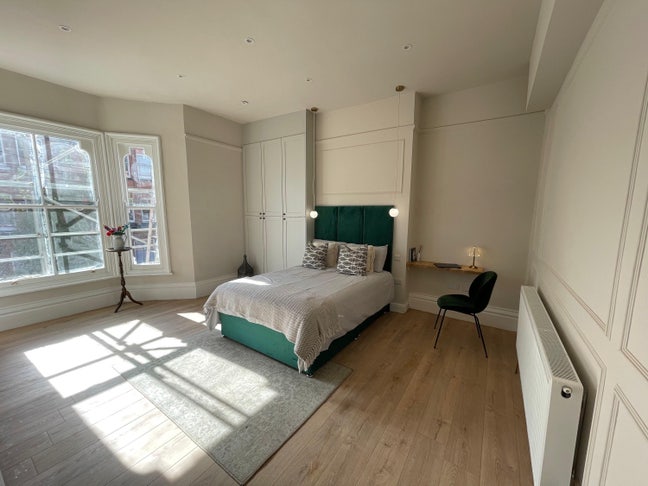 🏡 Brand New Spacious Luxury Studios near City Uni🔥 Main Photo