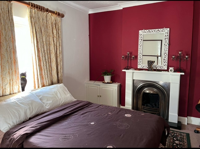 Double Room in House Main Photo