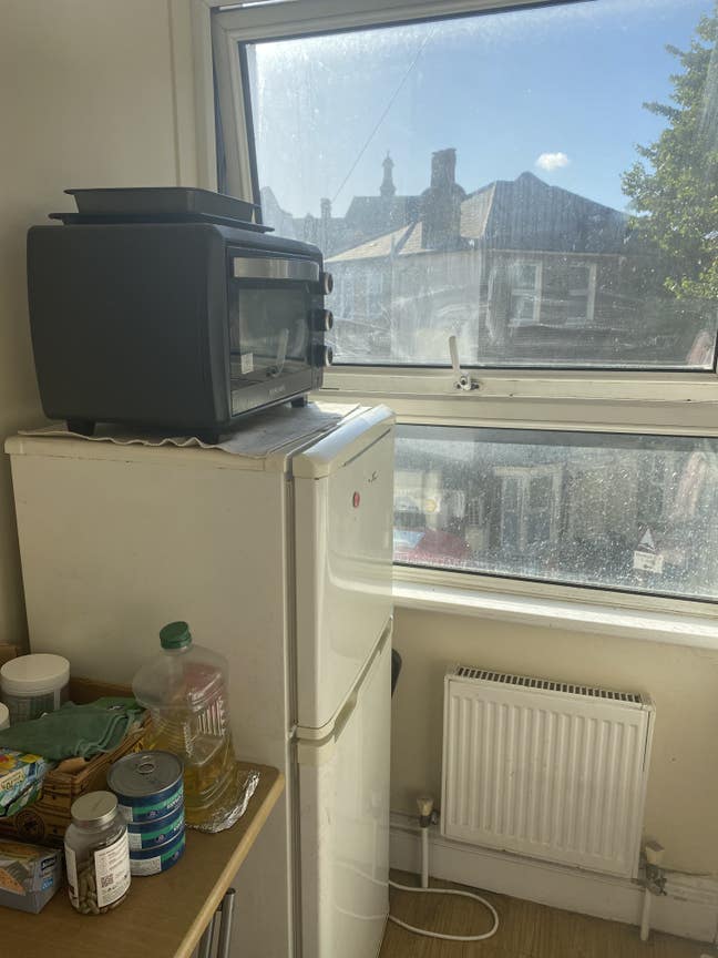 Studio Flat N4 – Sublet (Sept 27–Oct 18) – £300pw Main Photo