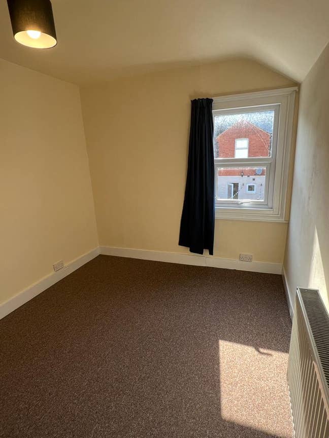 Single Room Available For Rent £550/- Main Photo