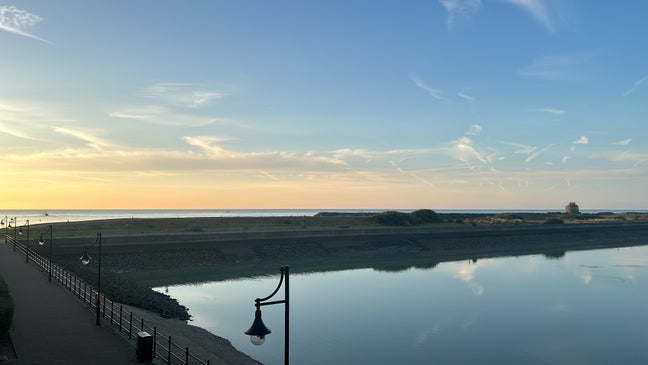 Waterfront Living  Main Photo