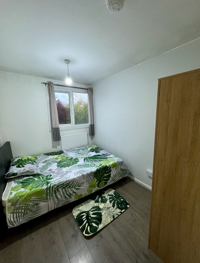 Lovely Room in Wood Green! Main Photo