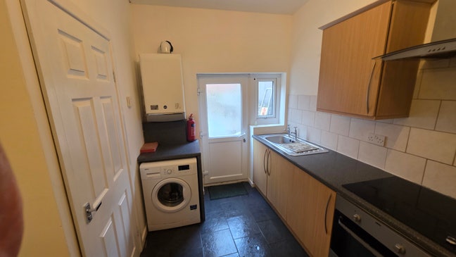 2/3 Bedroom House Swansea City Centre Main Photo