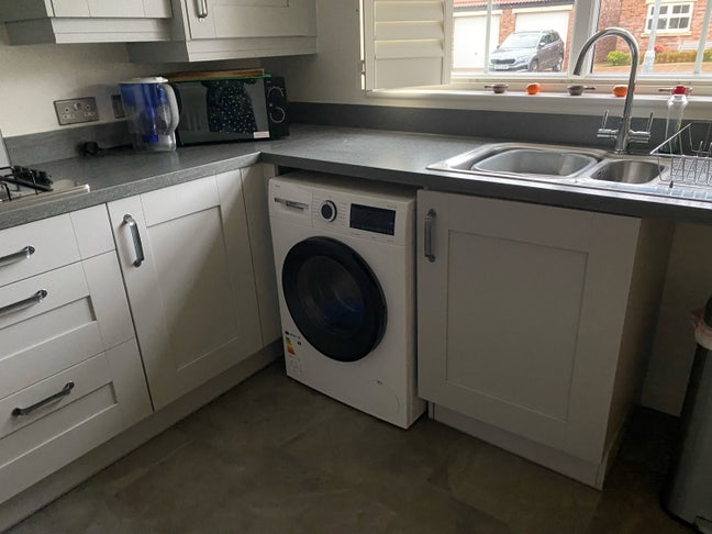 Shared accommodation room to rent  Main Photo