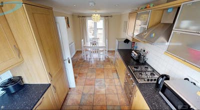 2 lovely doubles rooms - Reduced Deposit! Main Photo