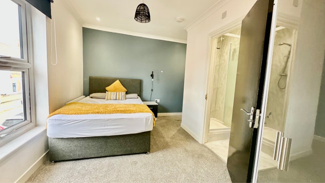 En- suite rooms - Derby DE24 Main Photo