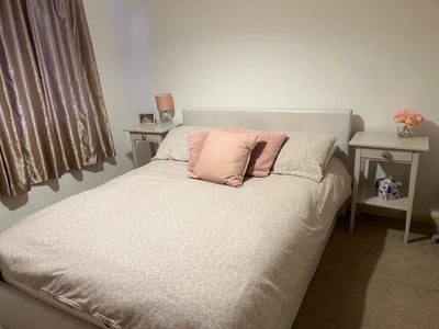 Double bedroom for single  Main Photo