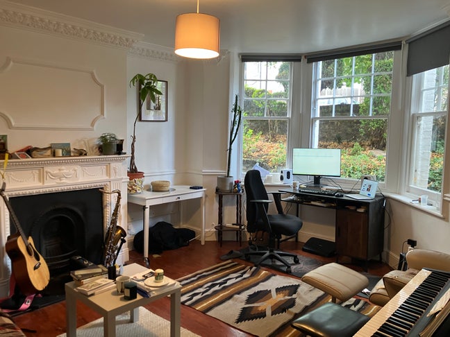 Spacious garden flat for short-term sublet  Main Photo