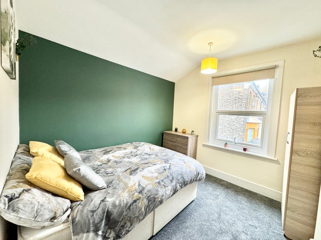  Dbl Room in Surrey Quays Living Garden   Main Photo