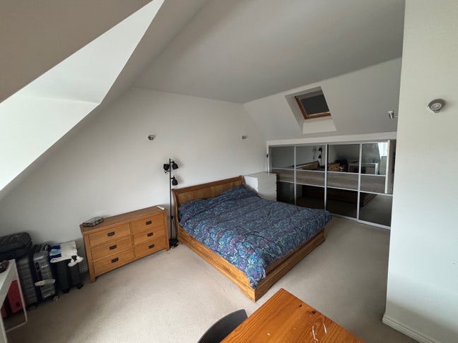Very large en-suite double room Main Photo