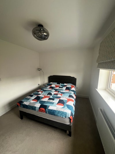 Double bedroom with bathroom in a new build  Main Photo