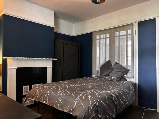 Fully furnished double room available  Main Photo