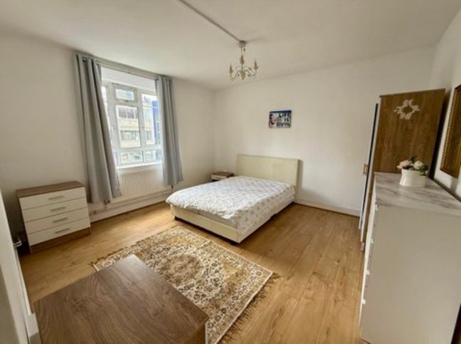 Double Room Sheperds Bush  Main Photo