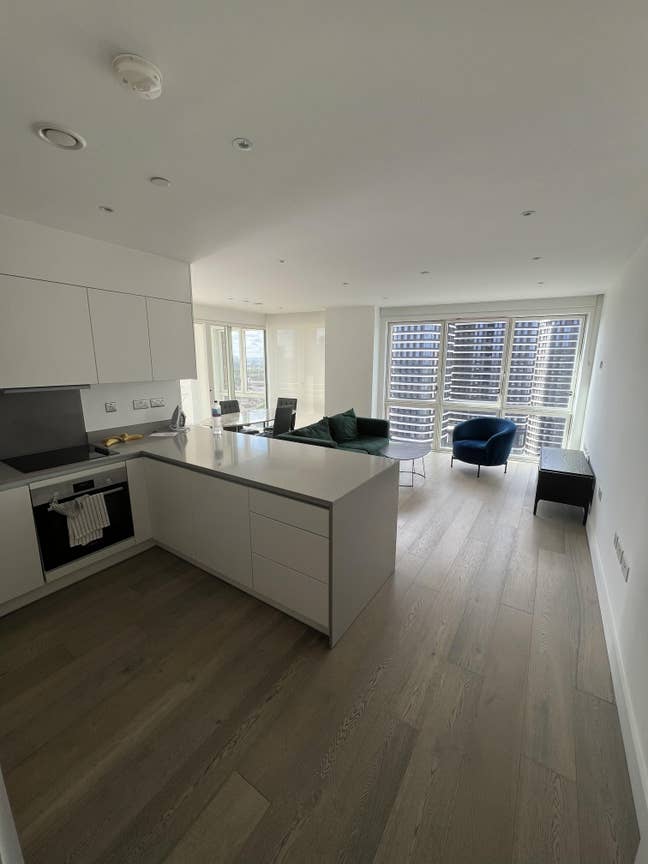 Ensuite Double Room - 2 Bed Flat near Canary Wharf Main Photo