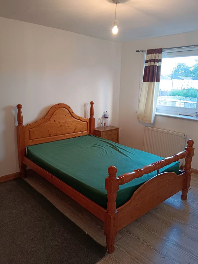 Room available  Main Photo