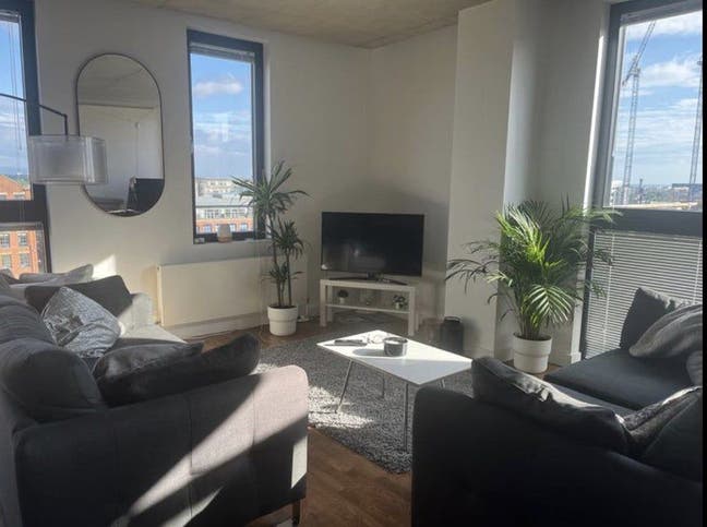 Room for Rent (New Islington)  Main Photo