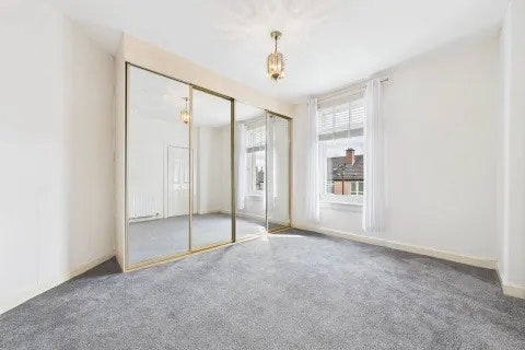 1 Single Room available in Maryhill Main Photo