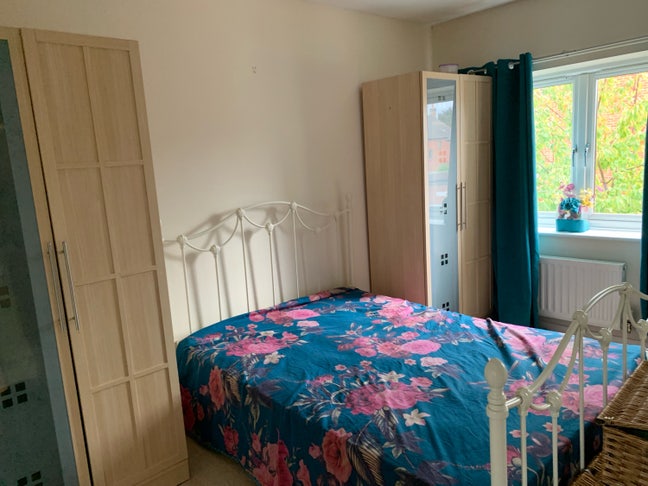  Modern Double room to rent  Main Photo