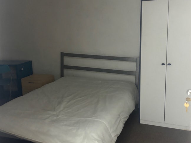 Two beautiful rooms available  Main Photo