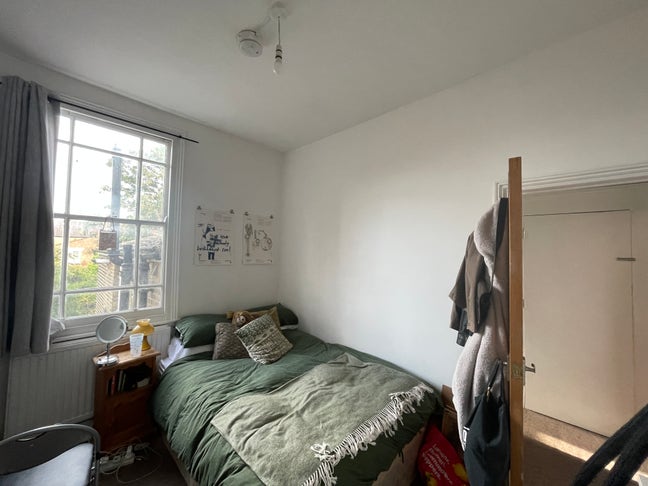 Double Bedroom Peckham, London Main Photo