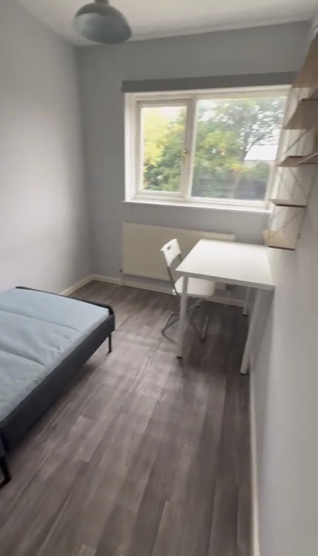 Bright Single & Double Room in Jewellery Quarter Main Photo