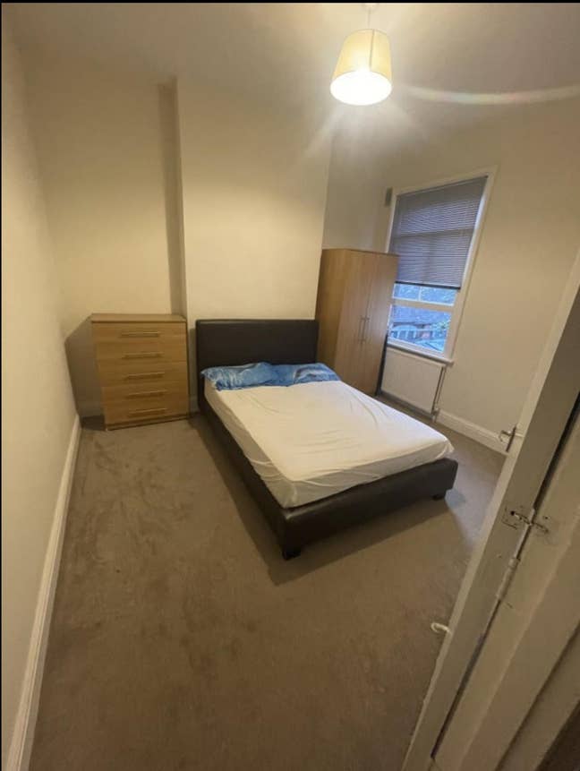 Room to rent Main Photo