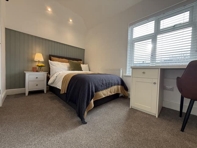 Brand New Double En-Suite - William Street Main Photo