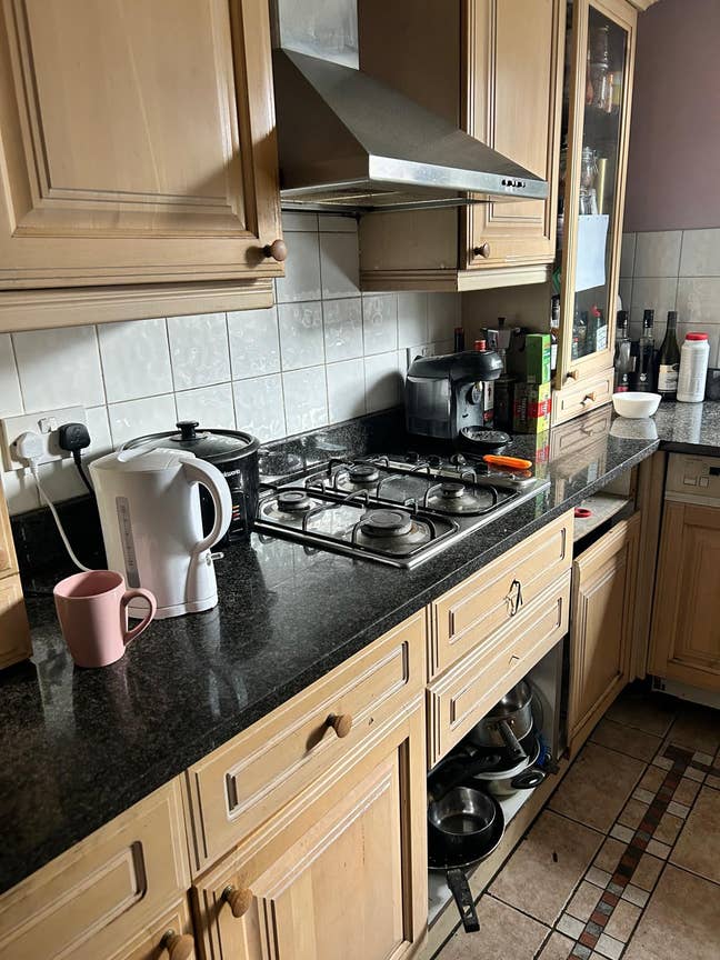  single room available!  Main Photo