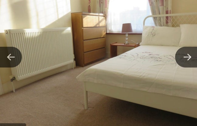 1 space available in shared room Main Photo
