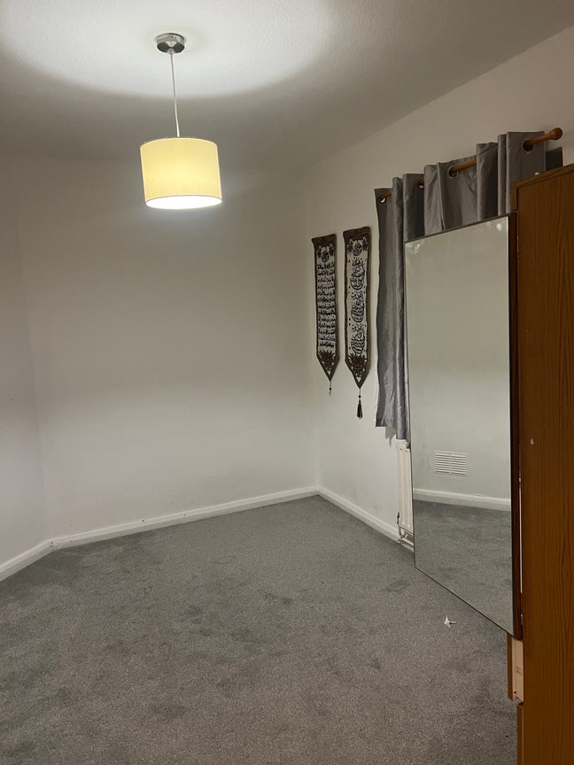 Room to let Main Photo