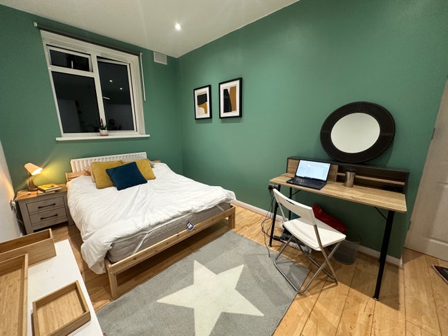 Gorgeous large double room -  Dollis Hill station Main Photo