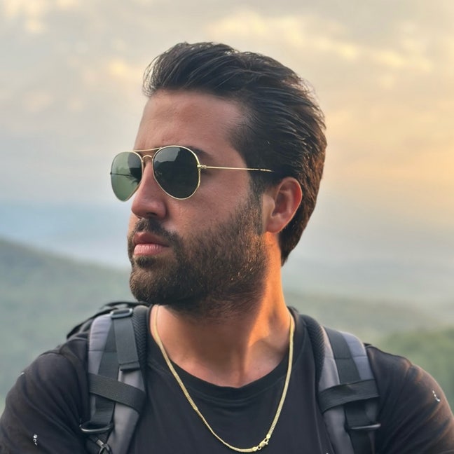 Hi, I’m Shayan, 27, moving to London. I’m... Main Photo