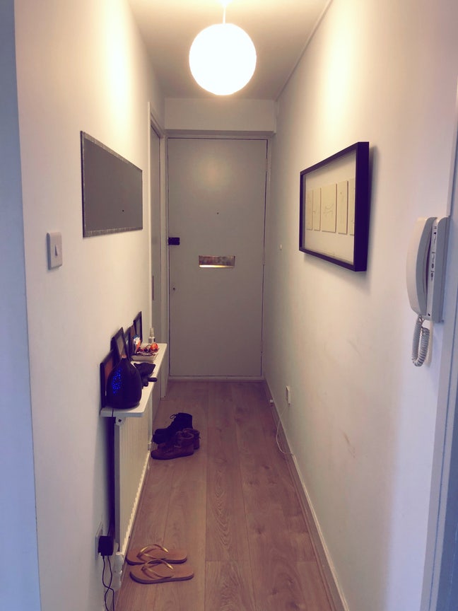 Airy & Bright Double Room, SW London Main Photo