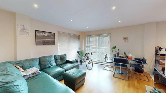 Short Term Let / 1 Bedroom Sublet December Main Photo