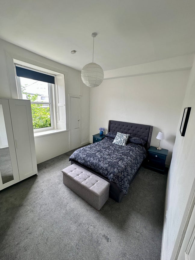 Double room to rent Leith Main Photo