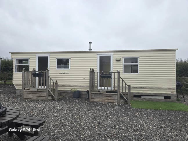 2 bed mobile home  Main Photo