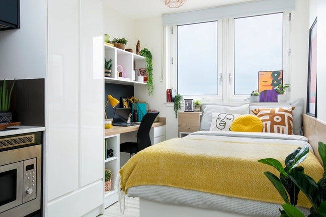 Studio apartment with your own kitchen  (Zone 1) Main Photo